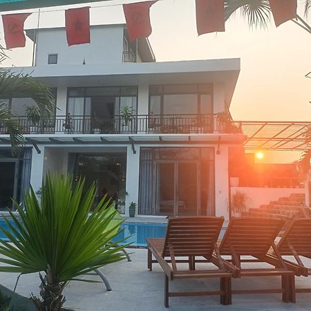Hugo Homestay Phong Nha Buitenkant foto