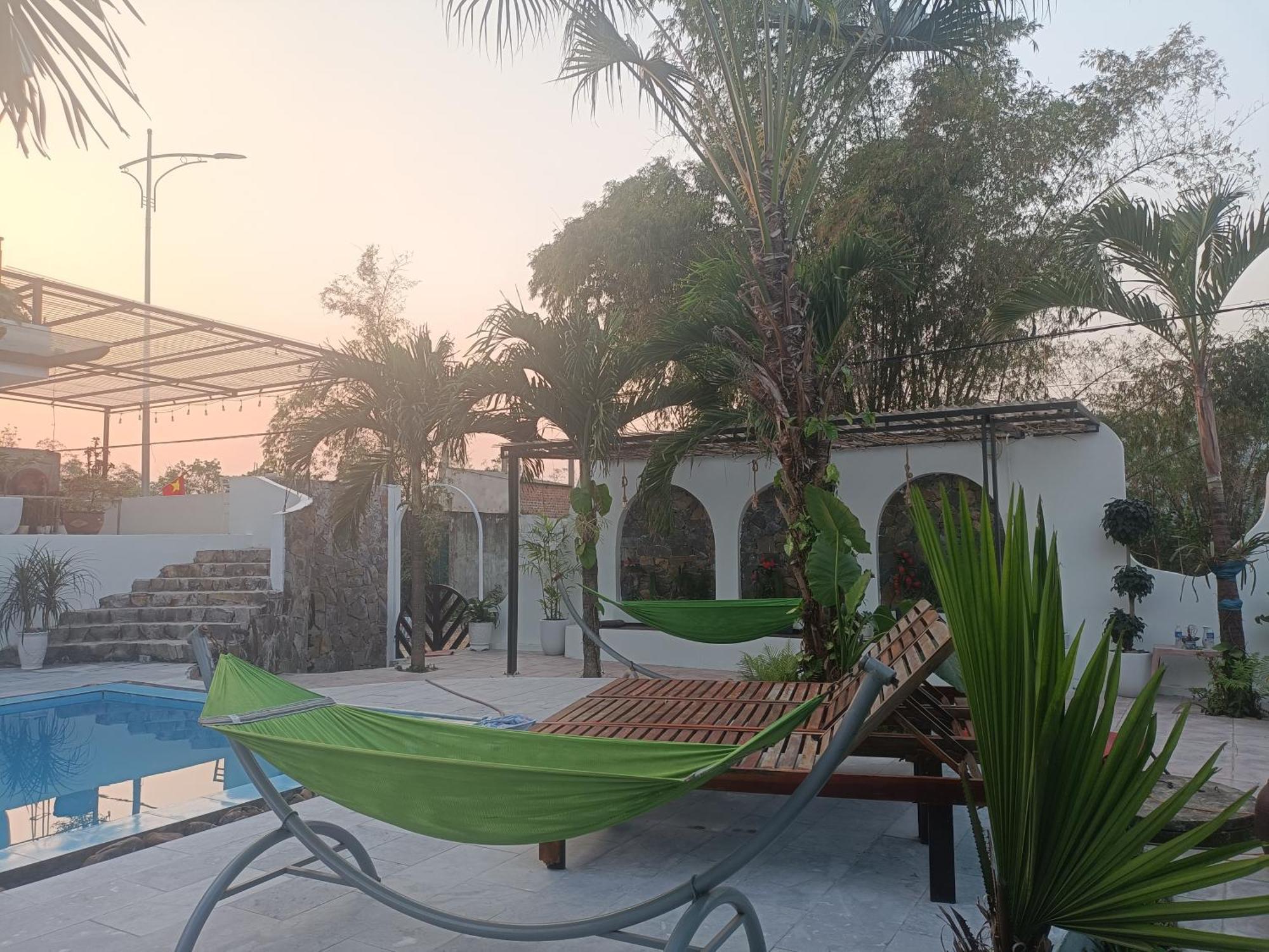 Hugo Homestay Phong Nha Buitenkant foto